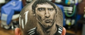El increíble corte de pelo de este fanático argentino con la imagen de Messi