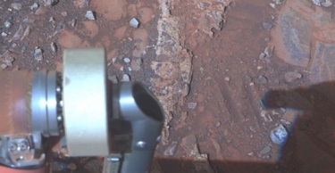 ESPACIO: Una roca avala un pasado propicio para la vida en Marte