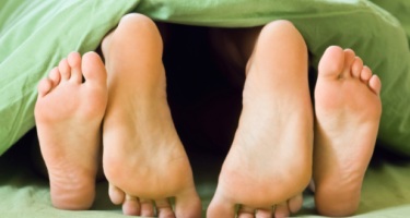 El sexo quema más calorías que caminar pero menos que correr