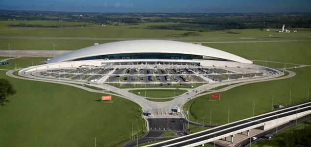 aeropuertocascarro.jpg -