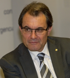 artur-mas-traje.jpg